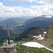 Gipfelkreuz Staldehorn, dahinter Gstaad