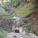 der Wasserfall - rechts davon ein Seil