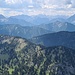 Blick über diverse Kämme der Ammergauer und Lechtaler Alpen