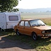 Klassisches Gespann, tschechoslowakischer Oldtimer Škoda 105 L mit Campingwagen