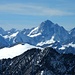 Herrlich das Finsteraarhorn 4274m, am linken Bildrand am Horizont das Aletschhorn 4193m