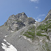 Das namenlose Tälchen (rechts) führt zur Spillgertenlücke hoch, welche im Winter gelegentlich mit Ski besucht wird ([tour168992 klick]).