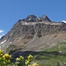 Ein Blick zum gestrigen Gipfelziel, der Piz Cotschen.