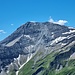 Trinserhorn vom Chrazerispitz aus mit den hellen Spuren des Felssturzes von 2022