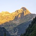 <b>Non posso fare a meno di ammirare e fotografare ancora una volta la cima conquistata domenica scorsa: il Monte Zucchero. </b>