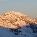 Der zweithöchste Berg der Alpen aus Dolomitgestein im Zoom