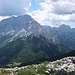 Im Süden erhebt sich der Jôf di Montasio, Nummer Zwei der Julischen Alpen.