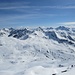 Schöner Blick zu bereits bestiegenen Skitourenbergen (Piz Vadret hat nicht geklappt)