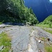 Ein Plattenschuss eingangs des Val Larèchia. Bereits auf dem alten grösstenteils verschwundenen Weg.