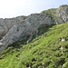 In der Ostwandroute, Aufstieg zur nordseitigen Umgehung des Felskopfes.