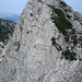 Das nächste Ziel ist die Cima Alta; links unten ist das Felsband zu sehen, auf dem die Wand gequert wird.