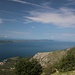 unten Blato, dahinter das Meer und die Insel Hvar