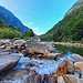 Am Morgen früh in Lavertezzo an der Verzasca.