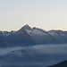 Zoomaaufnahme am frühen Morgen Richtung Aletschhorn