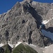 ...mit beeindruckender Kulisse
(Butzenspitze Nordpfeiler, lt AVF ca IV, sicher sehr alpin!)