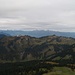 Blick vom Gerenfalben zum Nob und zum Gapfohl. Im Hintergrund der Alpstein, mit noch recht verhangenem Wetter!