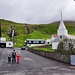 Start bei der schönen Kirche von Fámjin (die erste Nationalflagge der Färöer ist dort ausgestellt)