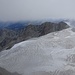 Gipfelblick zum Riedgletscher, dahinter der Balfrin