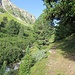 Aufstieg auf dem schönen Wanderweg ins Val Tschitta