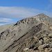 Auf dem wrw markierten Wanderweg zum Gipfel des Munt Pers (T2).