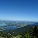 Tiefblick auf die Seen und das Alpenvorland