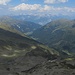 Blick hinunter nach Praxmar und ins Karwendel