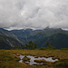 Pfütze, Wolken, Fjell