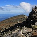 Aussicht vom Дено (Deno; 2790m) über den nördlichen Vorgipfel in die weite Hügellandshaft nördlich des Gebirges Рила (Rila).