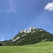 wenige Meter vor Niederrickenbach: Hochblick zu einem attraktiven Felskänzeli