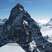 Die Westwand kommt ins Blickfeld. Links vom Matterhorn Dom, Täschhorn und Alphubel, rechts angeschnitten der Monte Rosa.