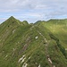 Der Abschnitt zum höchsten Punkt der Hinteren Üntschenspitze ist teils schmal und ausgesetzt.