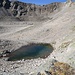 Wir stiegen etwas westlicher auf den Grat, ob dem kleinen See bei Punkt 2780 m