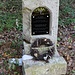 Hultschken/Holičky, Erinnerungsstein an den Friedhof