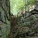 Basaltabbau der Teufelsmauer, stehengeblieben ist der umgebende Sandstein
