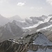 Mettelhorn, gipfelsicht, L Matterhorn, R davon dent d'Herens, Gabelhorn, ganz R Dent Blanch im dunst