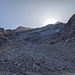 Il vallone NW del Cristallina; si vede a fascia di rocce chiare di q. 2800mt che va superata sulla sinistra