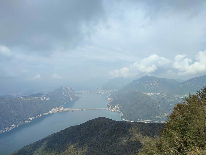 vista dal Monte San Giorgio - Fotos [hikr.org]