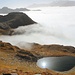 Il piccolo laghetto di Taneda è l'unico visibile, al di sotto di qs. quota m. 2300, nebbia assoluta