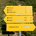 Im Aufstieg zum Möllentaler Polinik - Nach einer Pause an der Polinikhütte dackele ich wieder ca. 100 m zurück zu diesem Wegweiser und folge nun dem Weg Nr. 326 in Richtung Polinik...