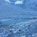 Vorbei am Gletschersee