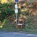 <b>La posa di una sedia alla fermata della corriera pubblica sta diventando una moda diffusa in tutta Europa.</b>