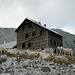 Dom Planika oder Edelweißhütte (2401m)