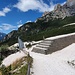 Abstieg -Schutzbauten oberhalb des Rifugio Scotter