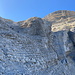 Im Abstieg vom Obiou - Blick auf den steilen, brüchigen Abschnitt unterhalb des Col de l'Obiou.