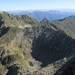 Buona parte della cresta da percorrere fino a Montagna Ronda: la parte piu' impegnativa e' quella all' estrema destra dell' immagine.