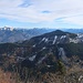 Der Blick nach Osten geht vorbei am Schafberg.