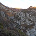 Blick auf einen langen Wasserfall von Camporgna