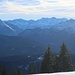 Zoom ins Karwendel zu den Solsteinen.