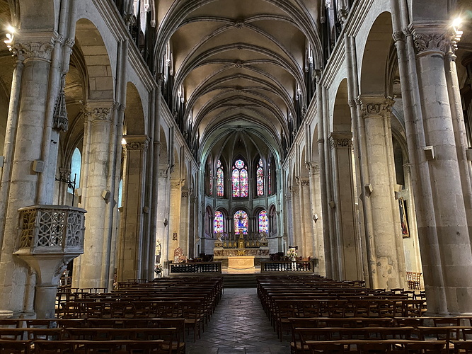 Unterwegs in Besançon In der Cathédrale SaintJean,...