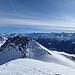 Weitere Berge, u.a. Unterengadiner Dolomiten und Ortler; vorne die Champatsch-Ostgipfelchen